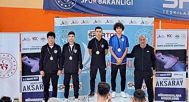 Bursa Büyükşehir Belediyesporlu Mert Nurettin Aydın'dan Türkiye Şampiyonası'nda 2 madalya