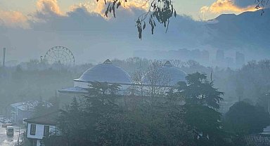 Bursa sis ve puslu havaya teslim