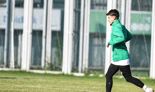 Bursaspor yoğun çalışıyor