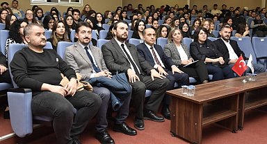 Büyükelçi Gülsun Erkul, ESOGÜ öğrencileriyle buluştu