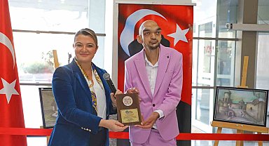 Büyükşehir'de Dünya Engelliler Günü'ne özel sergi