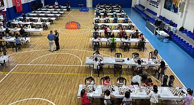 Büyükşehir'den 25 Aralık Kurtuluş Kupası Satranç Turnuvası