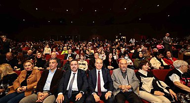 Büyükşehirin ev sahipliğindeki gösteri izleyenleri büyüledi
