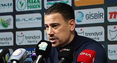 Çağdaş Atan: "Ali Şansalan'ın Mert hocayı penaltı için VAR'a çağırdığı pozisyonu kabul edemiyorum"