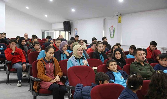 Çameli Belediye Başkanı Cengiz Arslan gençlerin sorularına cevapladı