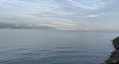 Çanakkale Boğazı sis nedeniyle transit gemi geçişlerine kapatıldı