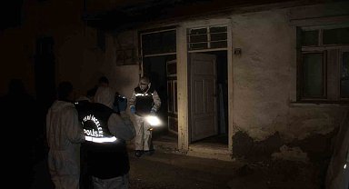 Çankırı'da kan donduran cinayet: Babasını öldürüp sobada yaktı