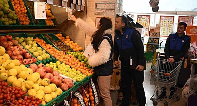 Çayırova'da marketler denetlendi