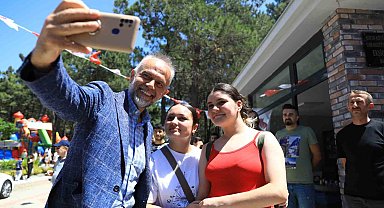 Çekmeköy Belediyesi'nden öğrencilere ulaşım desteği