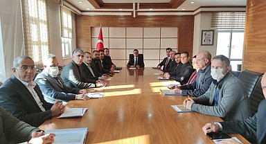 Çekmik'te yıl sonu değerlendirme toplantısı