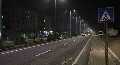 Çelikevler Mahallesi aydınlandı