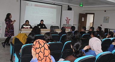 Çemişgezek'te öğrencilere aile içi ve kadına şiddetle mücadele semineri verildi
