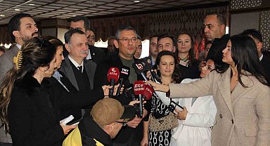 CHP Genel Başkanı Özel'den Fenerbahçe ve Galatasaray'a tebrik