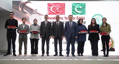 Cinnah Genç Yazarlar Ödül Töreni Bakan Tekin'in katılımıyla gerçekleştirildi