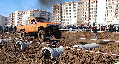 Cizre'de ilk defa off-roda heyecanı yaşandı