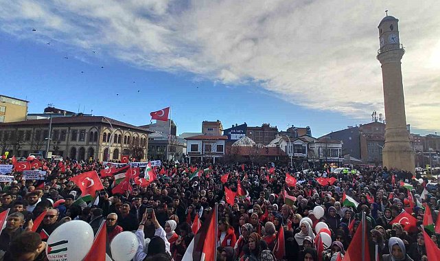 Çorum'da kadınlar ve çocuklar Filistin için yürüdü