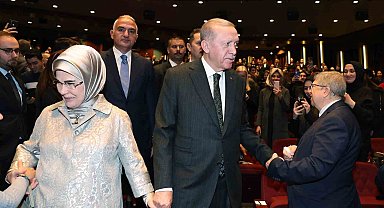 Cumhurbaşkanı Erdoğan: "Anlı şanlı onca devletin İsrail'in katliam ve hırsızlık üzerine kurulu vahşi saldırıları karşısında eli kolu bağlı durması, insanlık adına utanç vericidir"