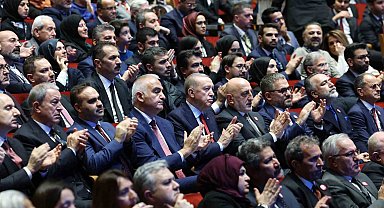 Cumhurbaşkanı Erdoğan: "Biz Türk sporunun tartışmalarla değil, başarılarla gündeme gelmesini arzu ediyoruz"
