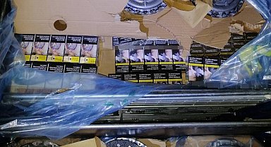 Debriyaj parçaları arasında 6 bin 774 paket faturasız sigara bulundu