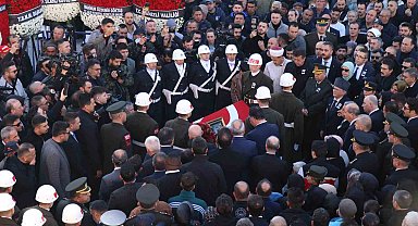 Denizli şehidini ebediyete uğurladı