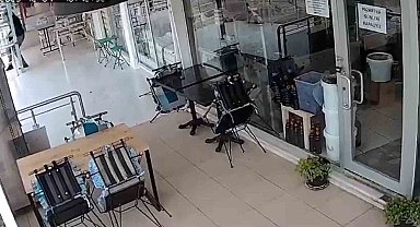 Deprem anı Yalova'da güvenlik kameralarında