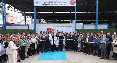 DEÜ Veteriner Fakültesi'nde "Beyaz Önlük Giyme Töreni"