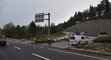 Devam eden yol çalışmaları trafiğin akışını etkiledi