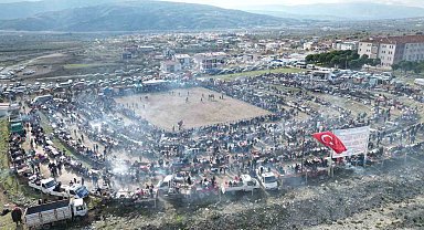 Deve güreşlerinde yaşanan olumsuz olaylar cezaları da beraberinde getirdi