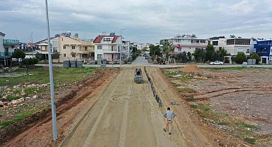 Didim'de yol çalışmaları devam ediyor