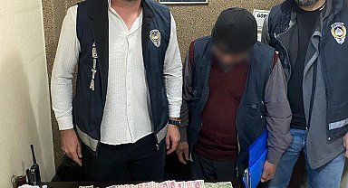 Dilencinin üzerinden 9 bin 62 lira çıktı