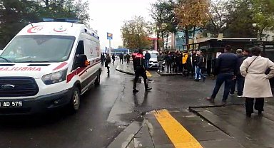 Diyarbakır Adliyesi'nde dava öncesi kavga: 2'si polis 3 yaralı