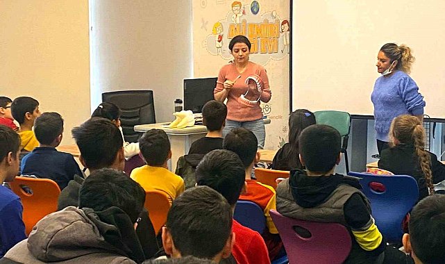 Diyarbakır'da öğrencilere ağız ve diş sağlığı eğitimi verildi