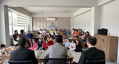 Dodurga Gençlik Merkezi'nde "Filistin" konferansı