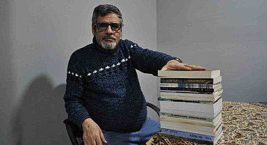 Dünyaca ünlü Türk şairi Şehriyar'ın öğrencisi sanatını Eskişehir'de devam ettiriyor