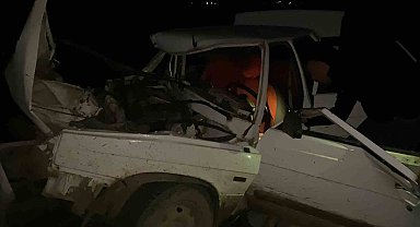 Edirne'de otomobil ile traktör çarpıştı: 1 ölü, 1 yaralı