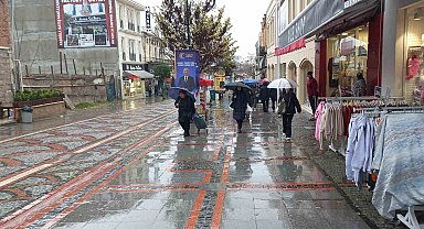 Edirne'de yağan yağmur sevindirdi