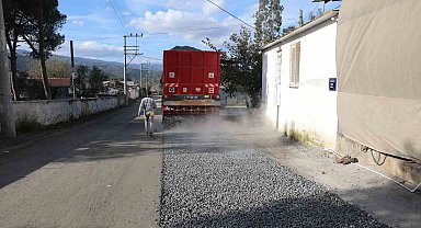 Efeler'deki asfaltlama çalışmaları sürdürüyor