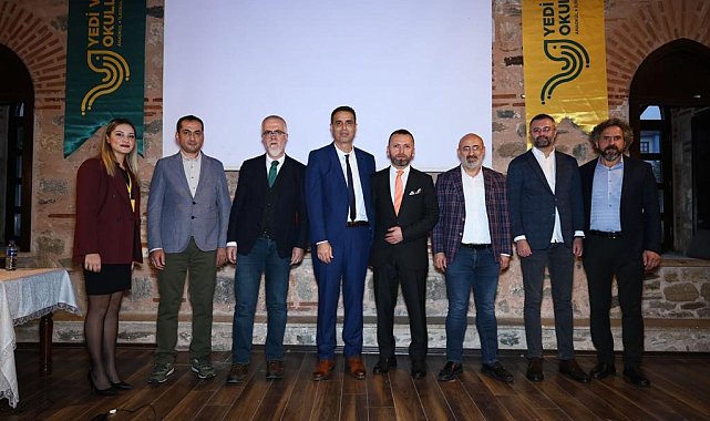 Eğitimin duayenleri Bursa'da buluştu
