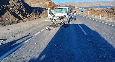Elazığ'da trafik kazası: 3 yaralı