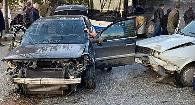 Elazığ'da zincirleme trafik kazası: 3 yaralı