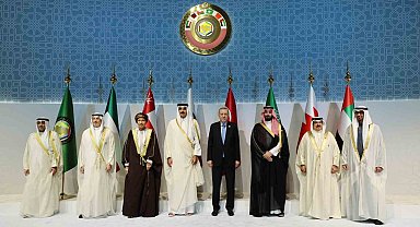 Erdoğan: "Netanyahu yönetimi, siyasi ömrünü uzatmak uğruna tüm bölgemizin güvenliğini, geleceğini tehlikeye atıyor"