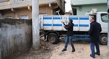 Ergani'de temizlik ve hafriyat kaldırma çalışmaları devam ediyor