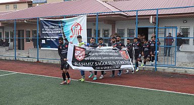 Eruhspor, şehitler için sahaya siyah forma ile çıktı