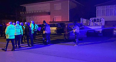 Erzincan'da bir kişi aracında ölü bulundu