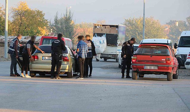Erzincan'da toplam 9 yıl 10 ay hapis cezası olan 3 kişi yakalandı