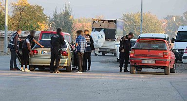 Erzincan'da toplam 9 yıl 10 ay hapis cezası olan 3 kişi yakalandı