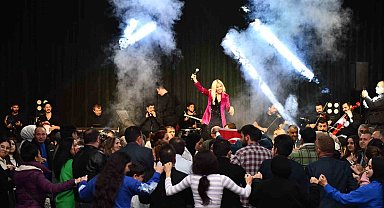 Esenyurtlular kardeşlik halayında buluştu