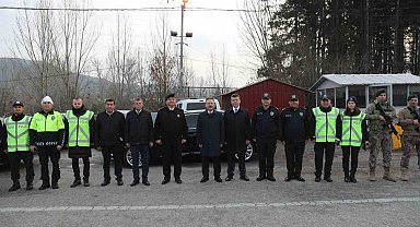 Eskişehir Valisi Aksoy yeni yıla görevi başında girecek olan personeli ziyaret etti