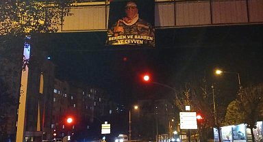Eskişehir'de Kassam Tugayları Sözcüsü Ebu Ubeyde'nin posteri asıldı