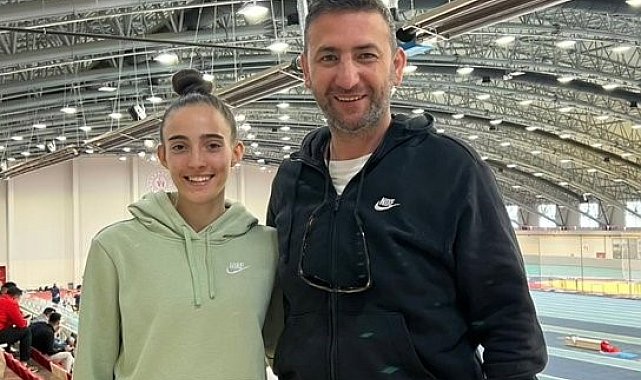Eskişehirli milli atletten Türkiye rekoru